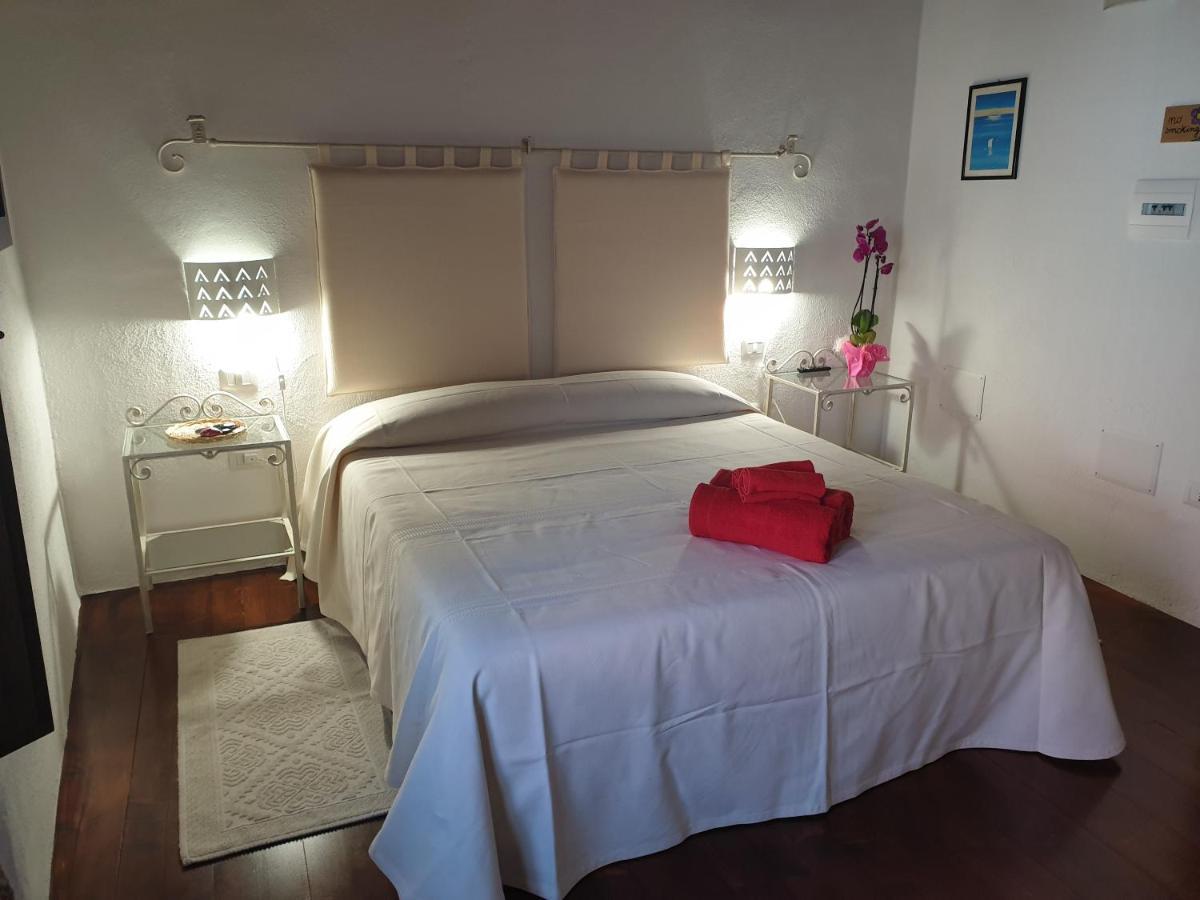 The Templars Guesthouse Santu Lussurgiu Dış mekan fotoğraf